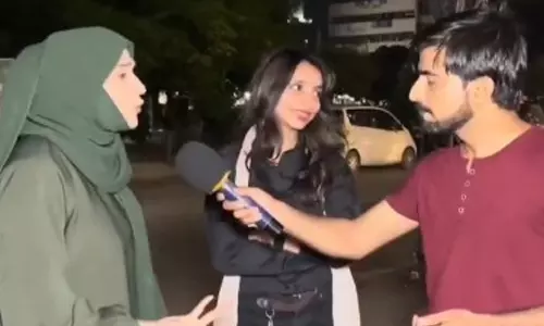 Viral Video: Pakistan Fans Fire Up After Defeat to India!