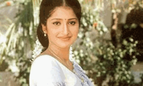 Heroine Pratyusha’s Mother Makes Sensational Comments