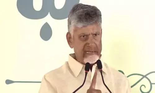 ఇంట్రెస్టింగ్ : కాంగ్రెస్ మీద బాబు హాట్ కామెంట్స్