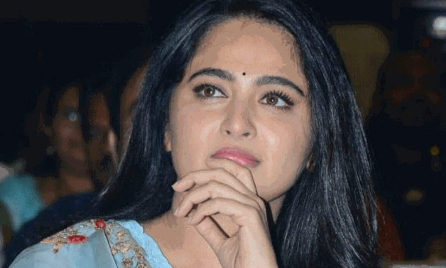 రిలీజ్ కు ముందే స్వీటీ ఊహించని సర్ ప్రైజ్! రిలీజ్ కు ముందే స్వీటీ ఊహించని సర్ ప్రైజ్!