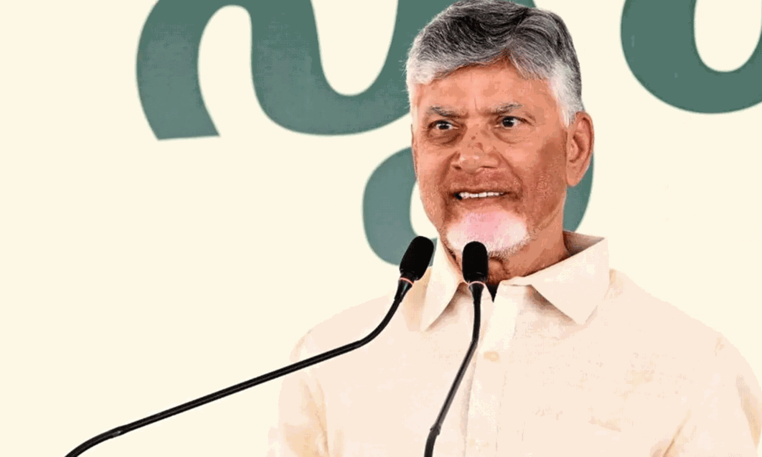 ఎప్పుడు లెటర్ వస్తుందా అని ...బాబు ఇంట్రెస్టింగ్ ఫ్లాష్ బ్యాక్ ఎప్పుడు లెటర్ వస్తుందా అని ...బాబు ఇంట్రెస్టింగ్ ఫ్లాష్ బ్యాక్