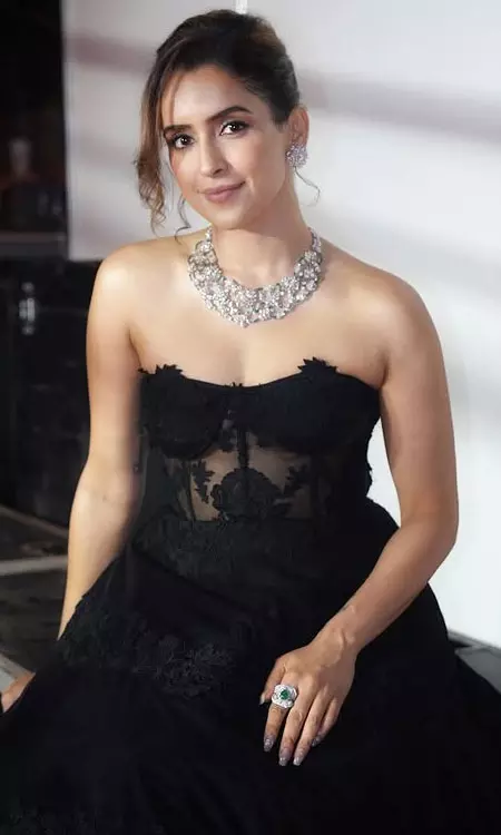 Sanya Malhotras Elegant Black Dress
