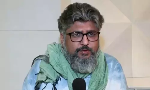 బీఫ్ సీన్.. ప్ర‌కాష్‌రాజ్-అనురాగ్‌ల‌కు గ‌ట్టిగా ఇచ్చి ప‌డేసాడు