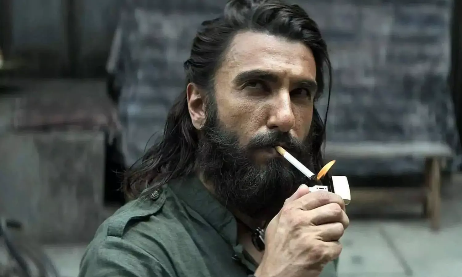 దురంధర్ టీమ్ ఆ ఈవెంట్ కు అందుకే వెళ్లలేదా? దురంధర్ టీమ్ ఆ ఈవెంట్ కు అందుకే వెళ్లలేదా?