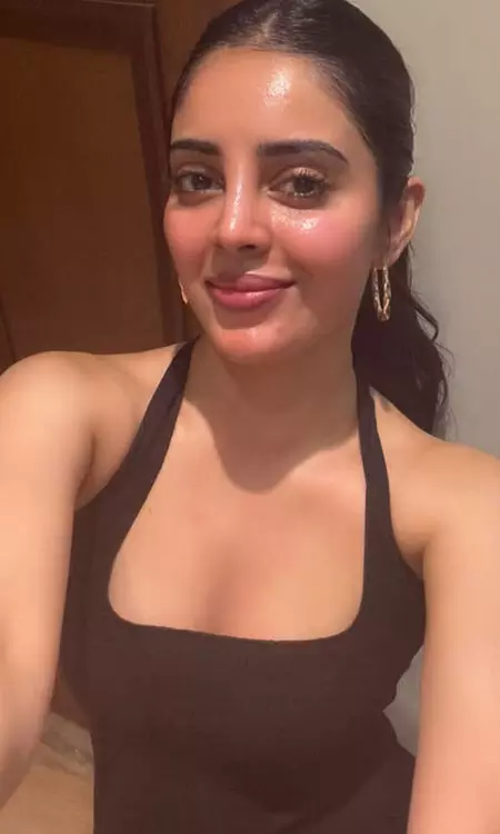 Kushitha Kallapu Sparkling Screens & Stylish Frames