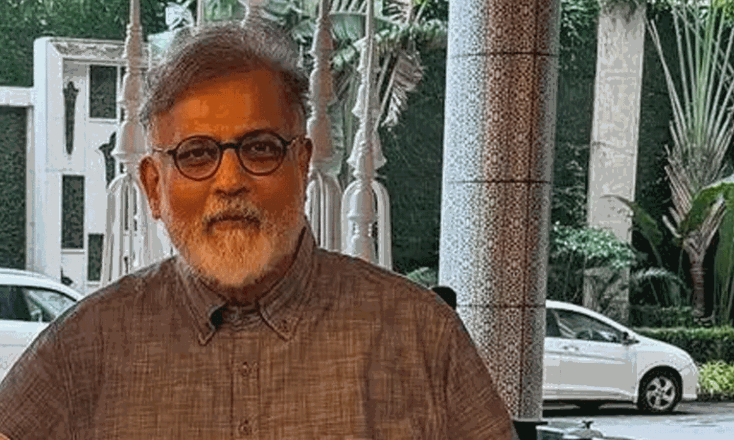 గాంధీ విగ్రహ ఏర్పాటుపై గాంధీ వారసుడి సంచలన ప్రకటన.. ఏమన్నారంటే..? గాంధీ విగ్రహ ఏర్పాటుపై గాంధీ వారసుడి సంచలన ప్రకటన.. ఏమన్నారంటే..?