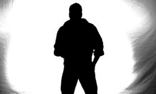 త‌న‌ కంటే 30 ఏళ్ల చిన్న వ‌య‌సున్న హీరోయిన్‌ తో స్టార్ హీరో