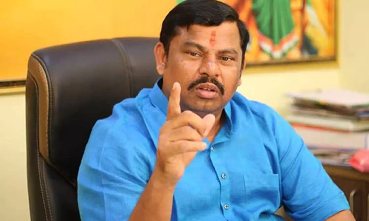 రాజా ది గ్రేట్... బీజేపీలోకి ఎమ్మెల్యే ?