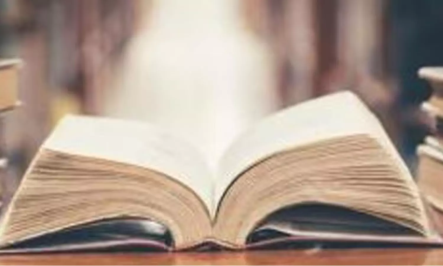 జ్యూడిషియరీ ఈజ్ బ్లీడింగ్.. సుప్రీం సీరియస్