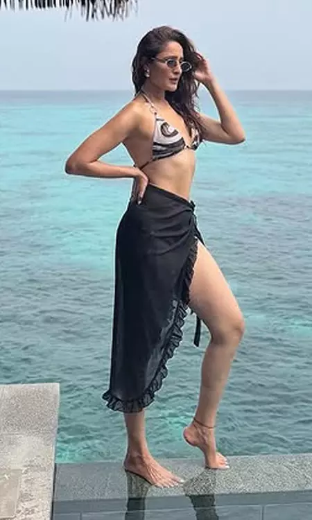 Pragya Jaiswal’s Tropical Glam Moment