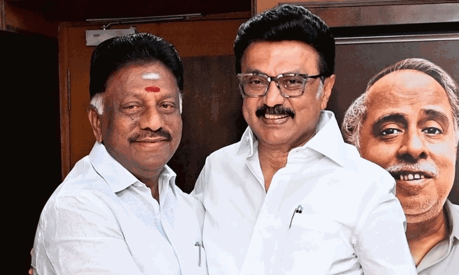 తమిళ రాజకీయాల్లో కీలక పరిణామం.. డీఎంకేలోకి మాజీ సీఎం