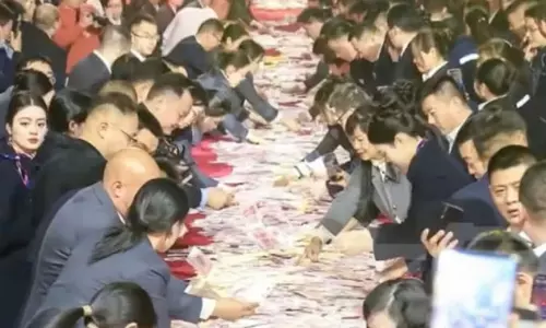 ఉద్యోగులకు సడన్ షాక్.. లెక్క పెట్టింది మొత్తం మీకే అంటూ ఓ సంస్థ ప్రకటన!