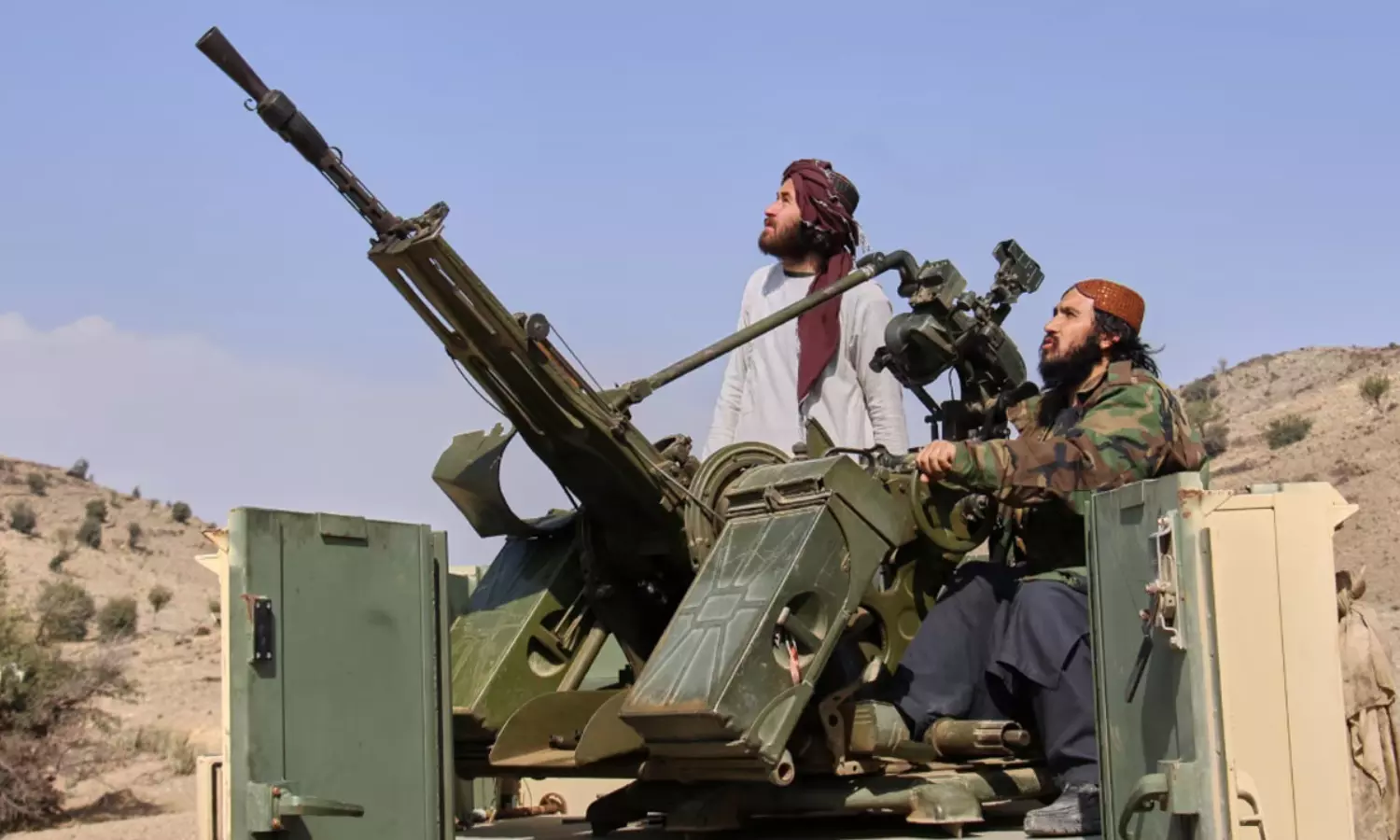 అమెరికా ఆయుధంతో పాక్ కన్ను పొడిచిన తాలిబన్! అమెరికా ఆయుధంతో పాక్ కన్ను పొడిచిన తాలిబన్!