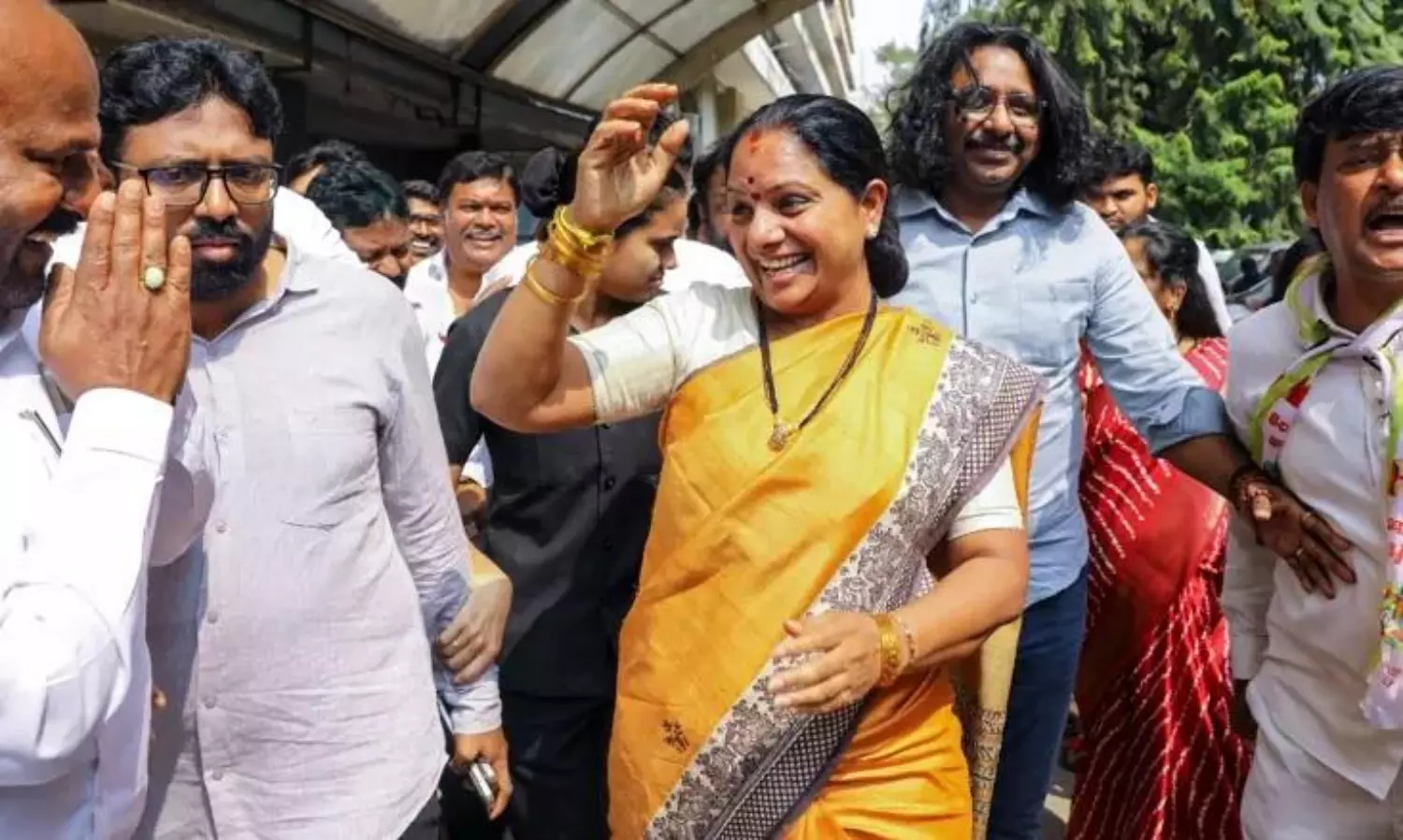 కవితకు సానుభూతి...బీఆర్ఎస్ సంగతి ?