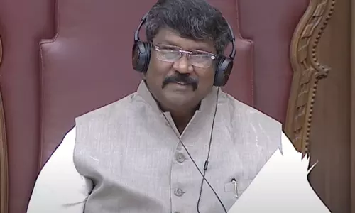 కూటమి సర్కారుకు మండలి చైర్మన్ షాక్.. మోషేన్ రాజు దెబ్బకు విలవిల