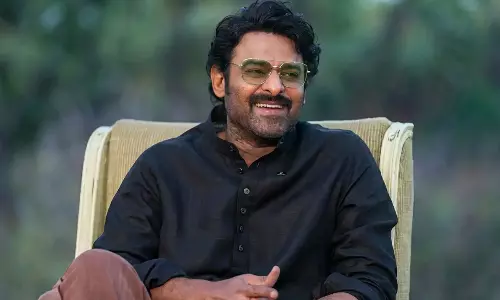 ఎవ‌రి రూట్లోకి ఎవ‌రొచ్చిన‌ట్లు?