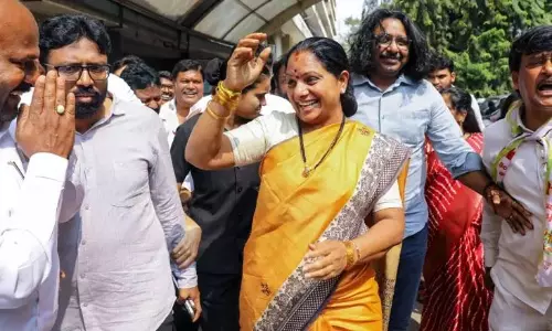 కవితకు సానుభూతి...బీఆర్ఎస్ సంగతి ?