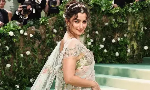 ప్రియాంక చోప్రా, దీపిక బాటలో అలియా భట్.. సాధ్యమవుతుందా?