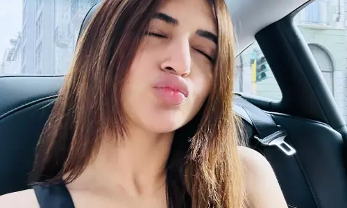 Sreeleela Shares Stylish Snaps