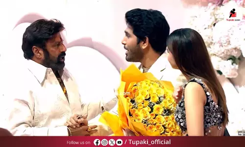 అల్లు-నందమూరి బంధం.. ప్రీవిందులో బాలయ్య సందడే సందడి అల్లు-నందమూరి బంధం.. ప్రీవిందులో బాలయ్య సందడే సందడి