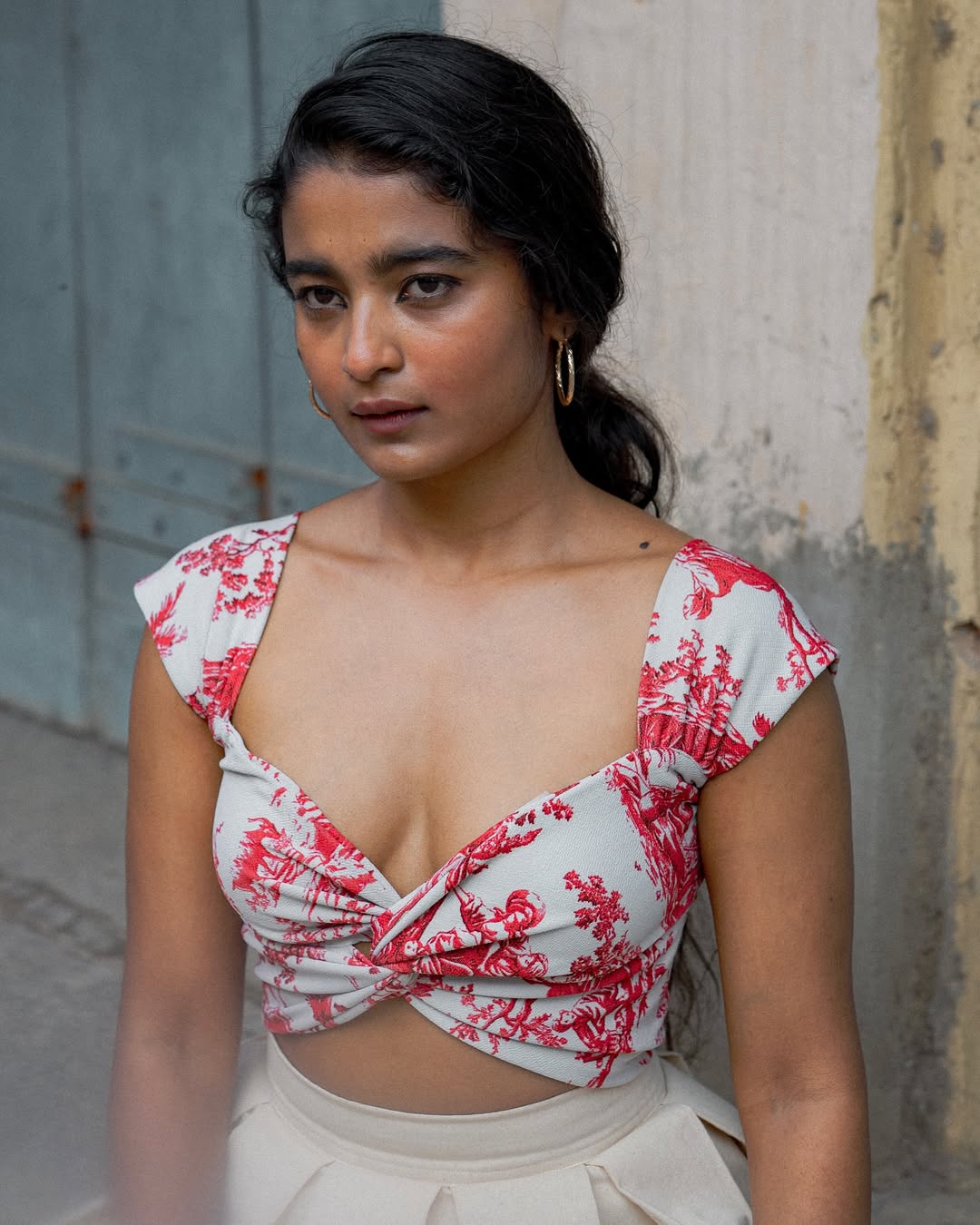 Chaithra J Achar Is The Apple of Your Eye Chaithra J Achar Is The Apple of Your Eye