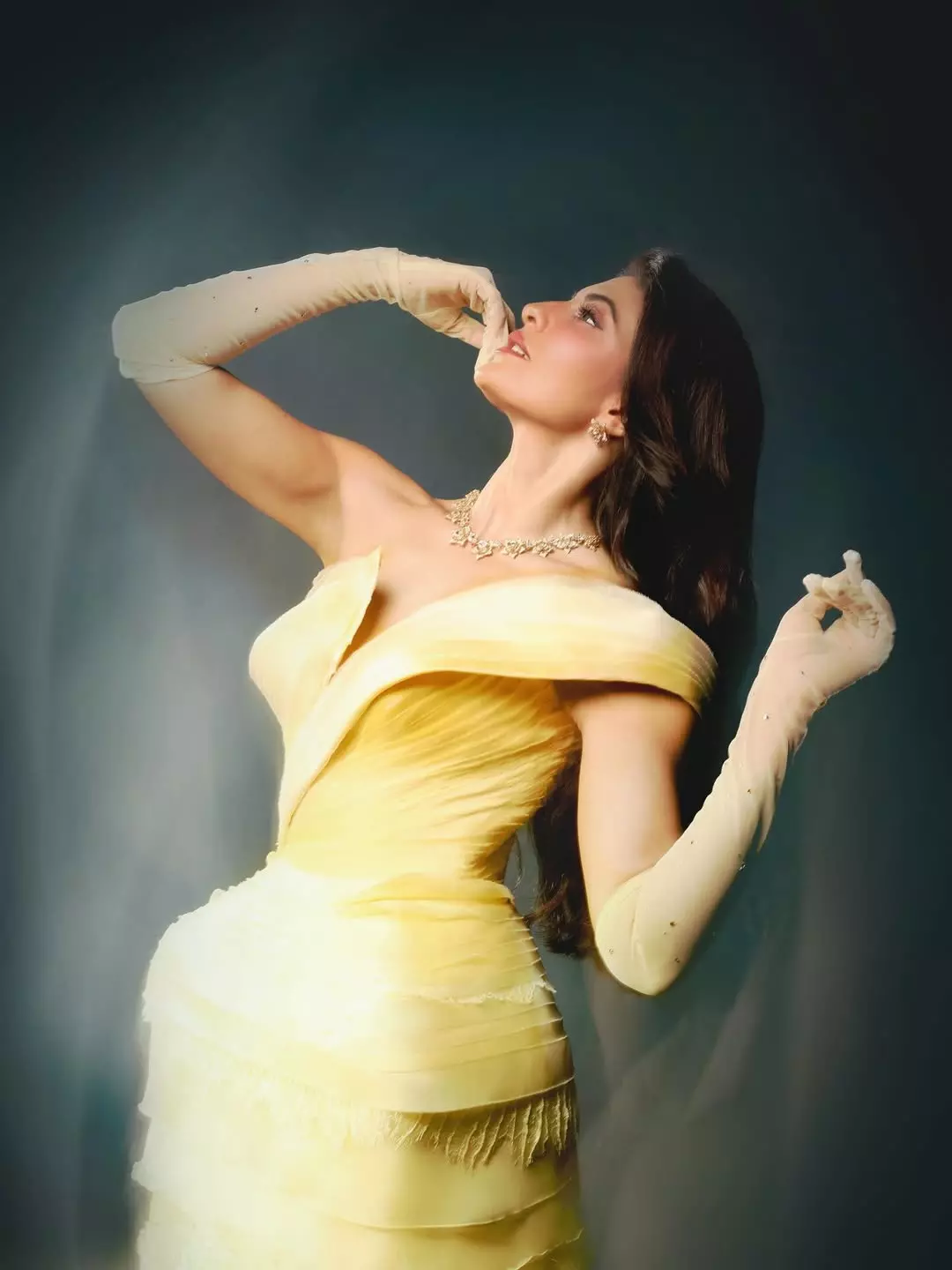 Jacqueline Fernandez Shines Bright in Butter-Yellow Couture Glory Jacqueline Fernandez Shines Bright in Butter-Yellow Couture Glory