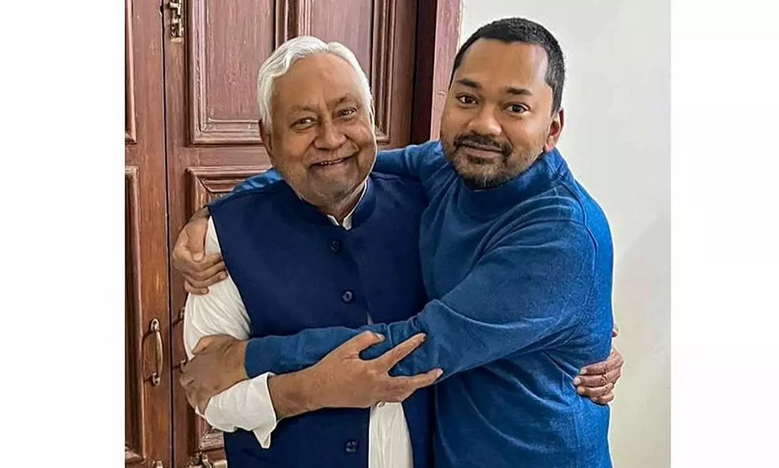 నితీష్ కుమార్ రాజకీయ వారసుడు ఎంట్రీ ?