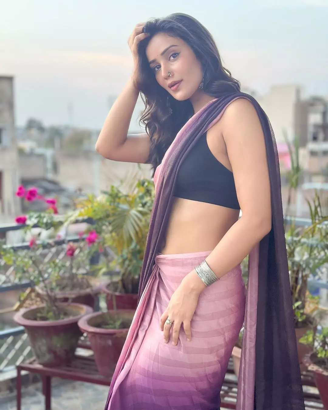 Anaira Gupta Stuns in Traditional Saree Look Anaira Gupta Stuns in Traditional Saree Look