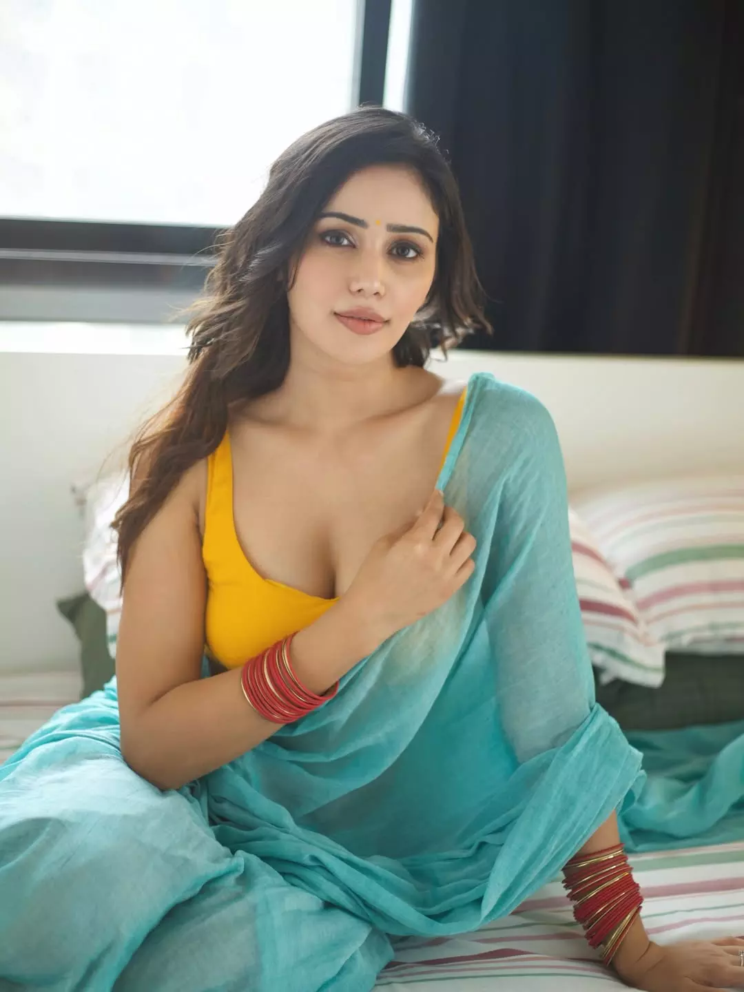 Anaira Gupta Stuns in Traditional Saree Look