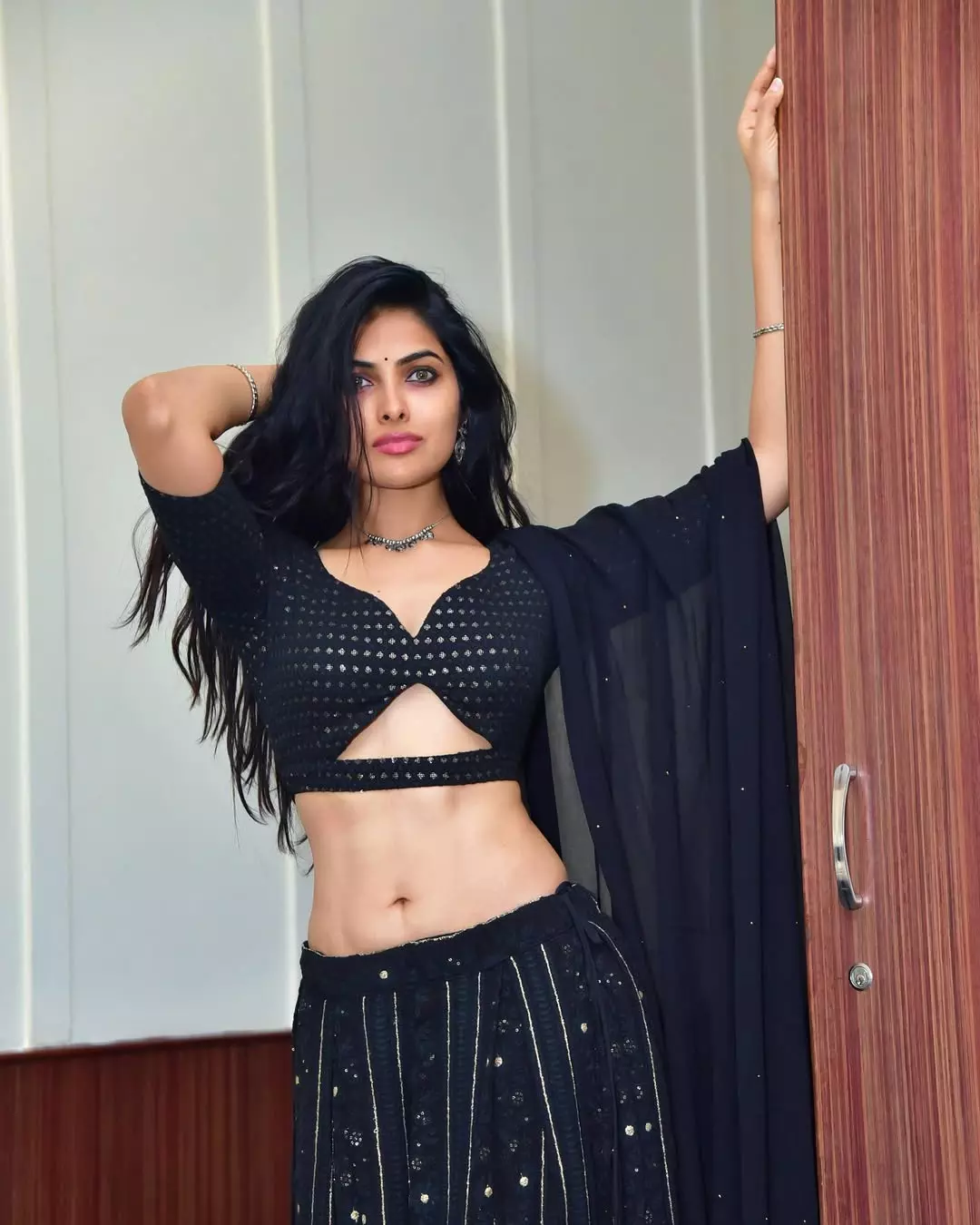 Divi Vadthya Flaunts Fierce Fitness Look, Bigg Boss Star Turns Heads