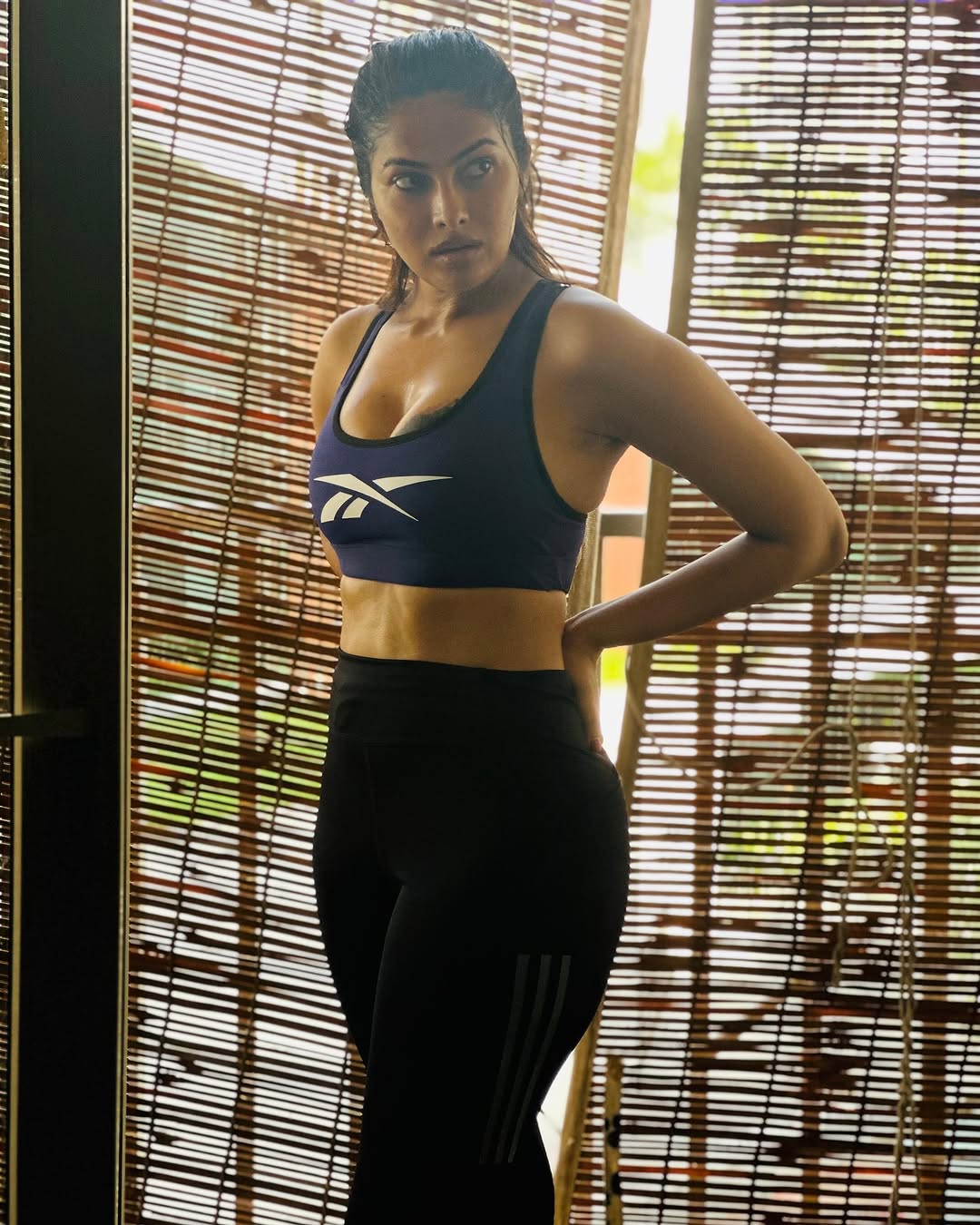 Divi Vadthya Flaunts Fierce Fitness Look, Bigg Boss Star Turns Heads Divi Vadthya Flaunts Fierce Fitness Look, Bigg Boss Star Turns Heads
