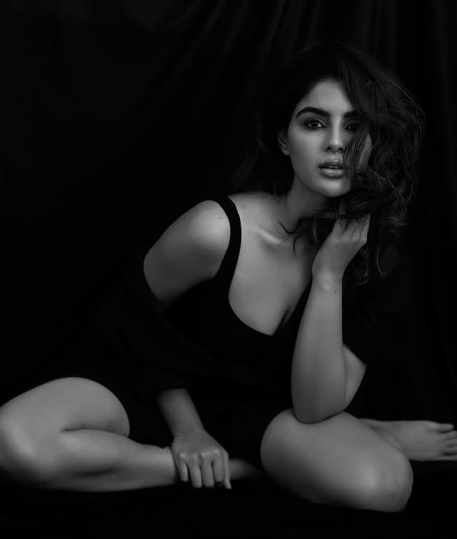 With Samyuktha Menon Feel The Burn Baby