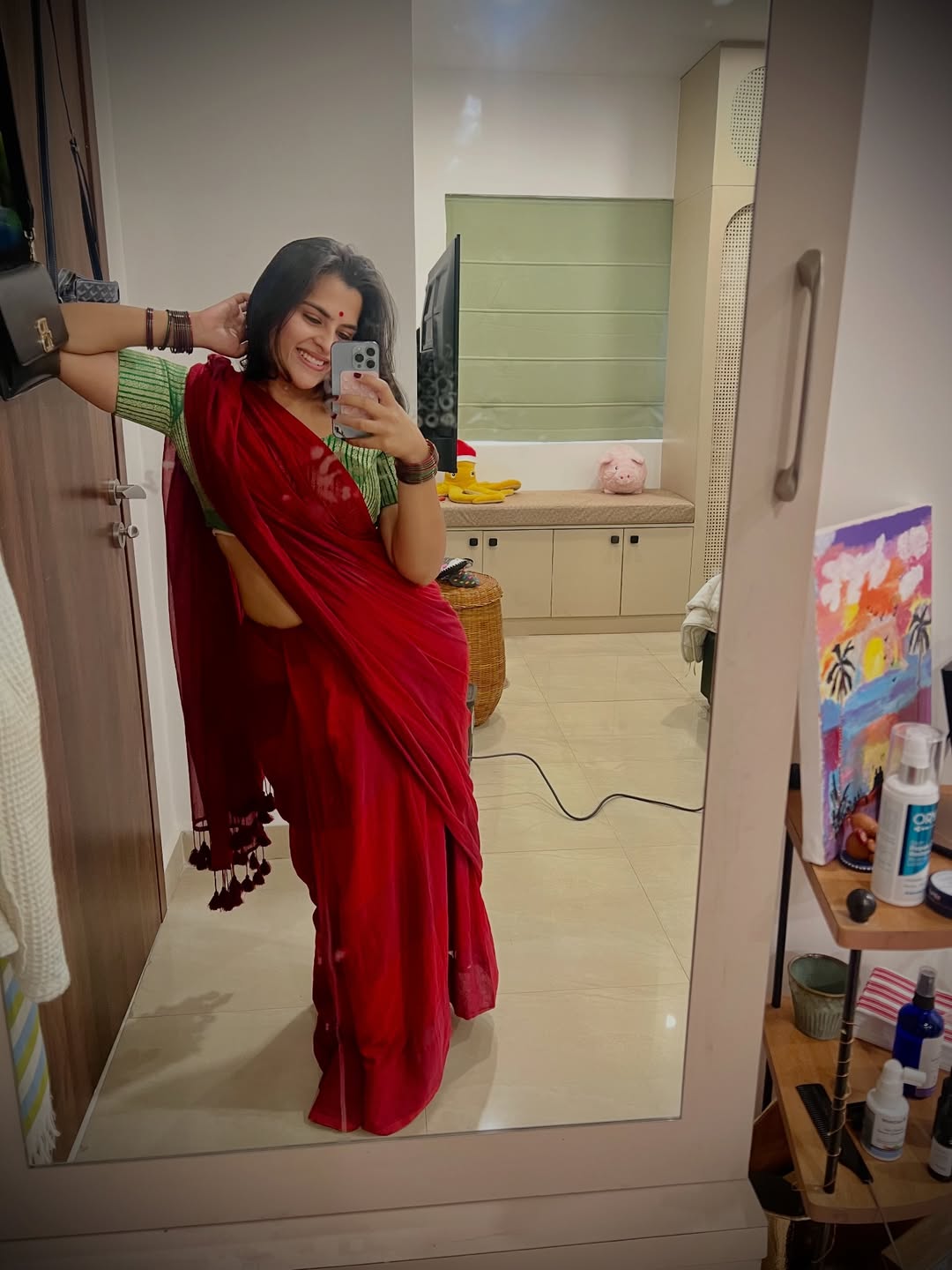 Did Kavya Ignore Eclipse Traditions for These Pictures?