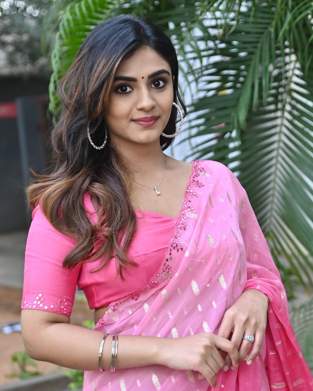 Nayan Sarika Radiates Elegance In Golden-Green Saree Nayan Sarika Radiates Elegance In Golden-Green Saree