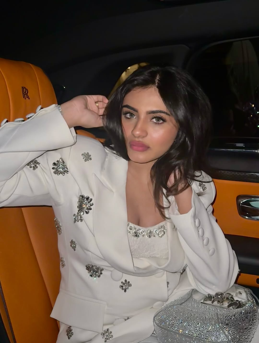 Nayan Sarika Radiates Elegance In Golden-Green Saree Nayan Sarika Radiates Elegance In Golden-Green Saree