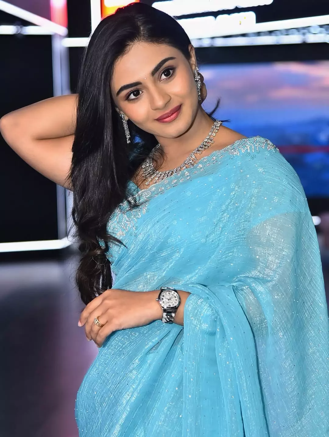 Nayan Sarika Radiates Elegance In Golden-Green Saree