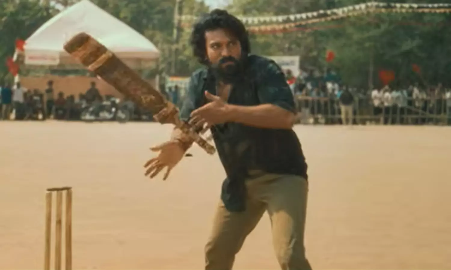 చరణ్ పెద్ది.. ఇంకెన్ని క్రికెట్ స్టెప్పులు ఉన్నాయబ్బా?