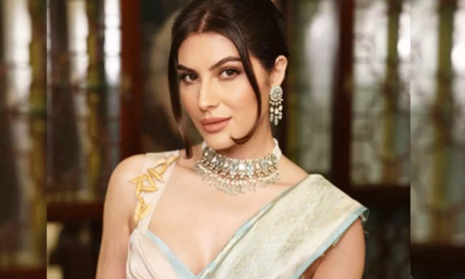 ప్రాణాల గుప్పెట్లో కళ్యాణ్ రామ్ హీరోయిన్.. చంపేస్తారంటూ.. ప్రాణాల గుప్పెట్లో కళ్యాణ్ రామ్ హీరోయిన్.. చంపేస్తారంటూ..