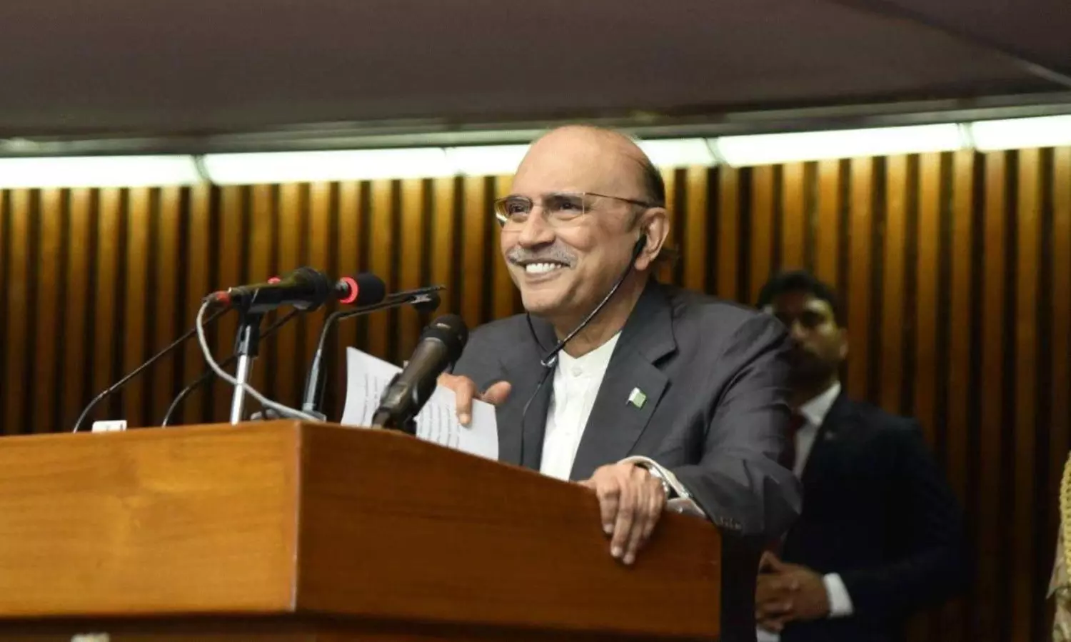 పాక్ గుండెల్లో మెరుపు వణుకు.. జర్దారీ సంచలన వ్యాఖ్యల వెనుక అసలు కథ ఇదేనా?