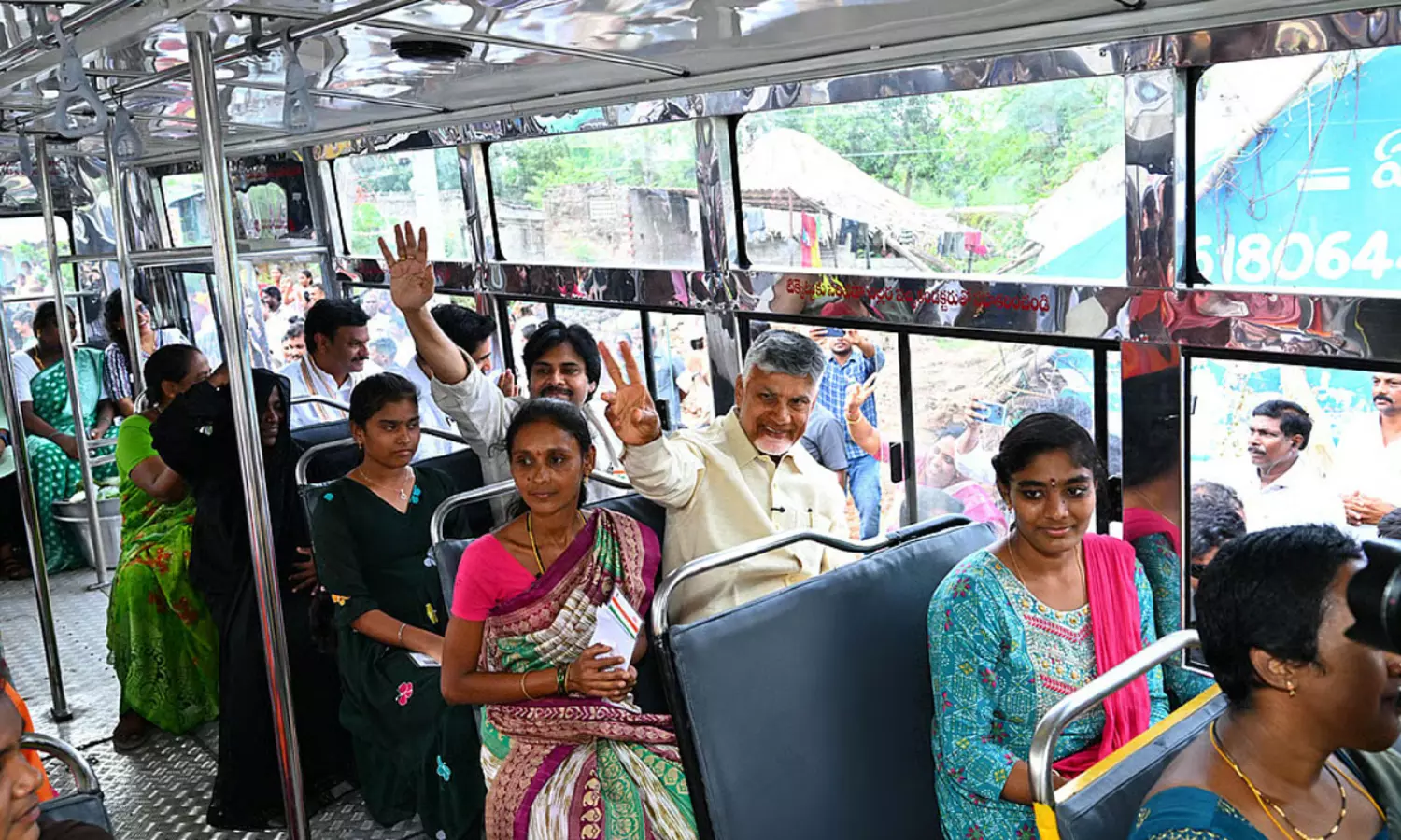 స్త్రీ శ‌క్తి తో మేజ‌ర్ ప్రాబ్లంకు చెక్‌:  చంద్ర‌బాబు హ్యాపీ