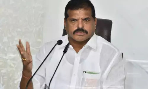 బొత్సకు బాధ్యతలు తగ్గించారా ?