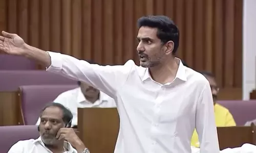 దేవుడు వారిని వ‌దిలి పెట్ట‌డు:  లోకేష్ ఆగ్ర‌హం