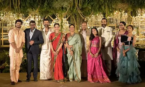 Chiranjeevi, Nagarjuna & More Steal the Show at #VIROSH Reception Set - 2