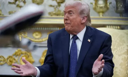 ట్రంప్ కి జీసస్ చెప్పాడు అంట కలలో.. ఇరాన్ తో యుద్ధం చేయమని..