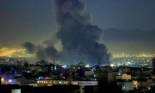 యుద్ధంపై బెట్టింగ్: మృత్యువుపై పందాలు.. కోట్లు గెలుచుకున్న ఇన్సైడర్ రాయుళ్లు!