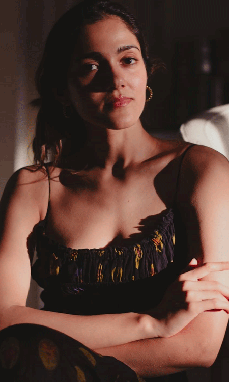 Floral Twilight Charm: Simran Choudharys Captivating Pose