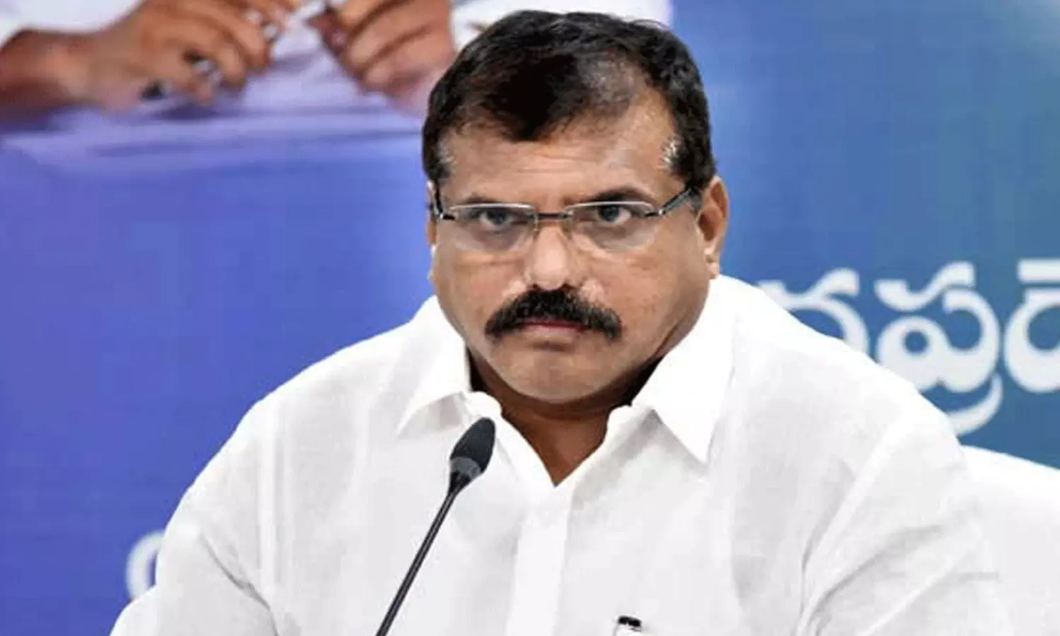 బొత్స మీద తీవ్ర ఒత్తిడి ?