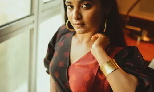 Chaithra J Achar’s Elegant Look Steals the Spotlight