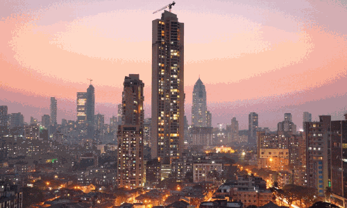 వేగంగా అభివృద్ధి చెందుతున్న ఇండియన్ నగరాలు!