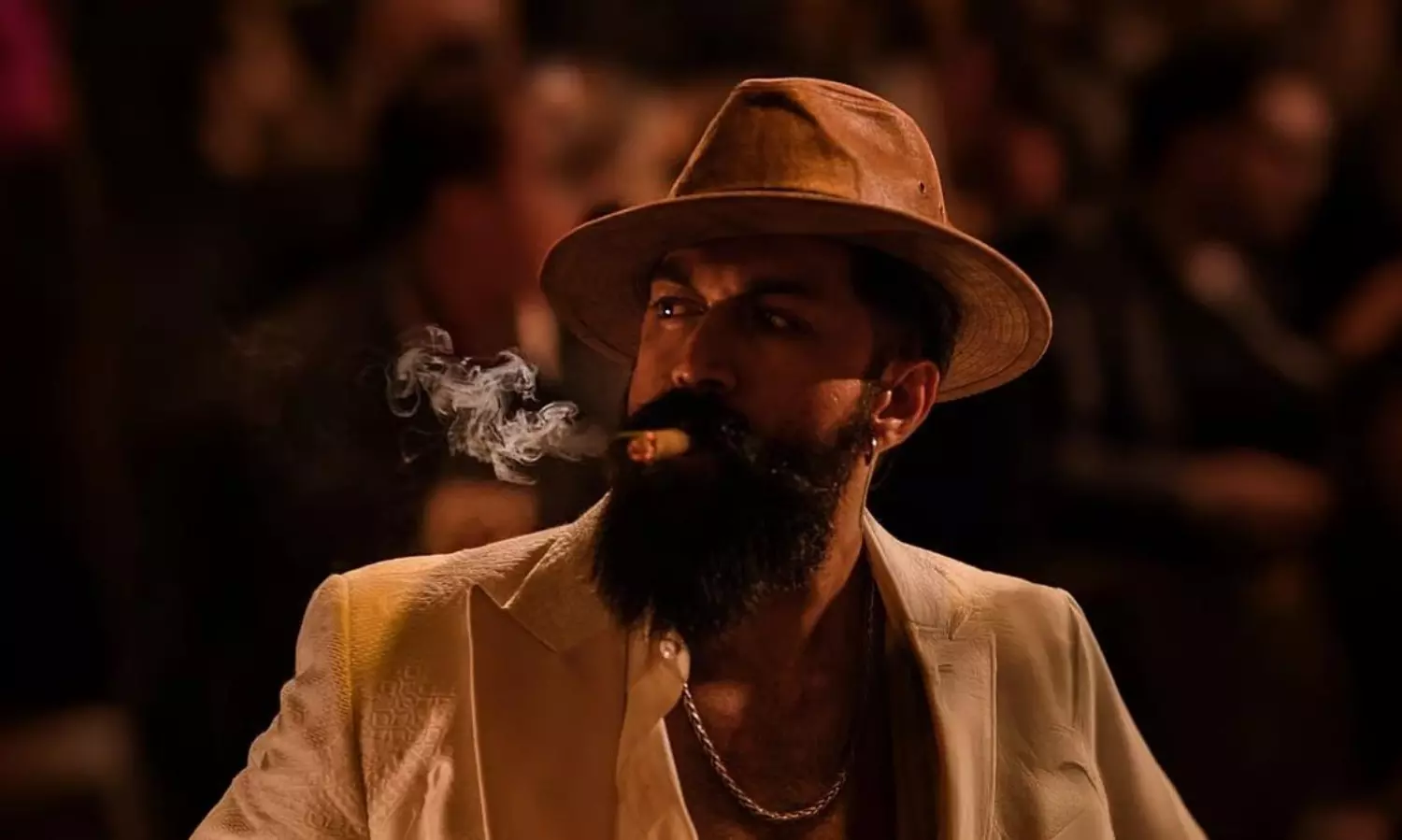 యష్ టాక్సిక్.. బరిలో దిగుంటే నష్టమేనా?